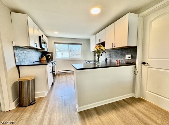 Photo - 21 Madison St