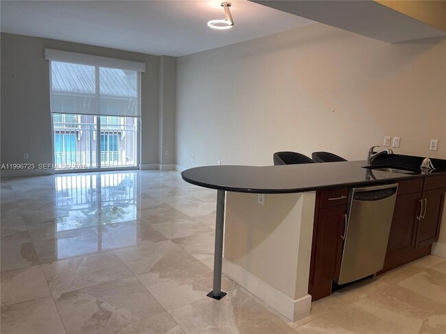 Photo - 7290 SW 90th St Unidad 307