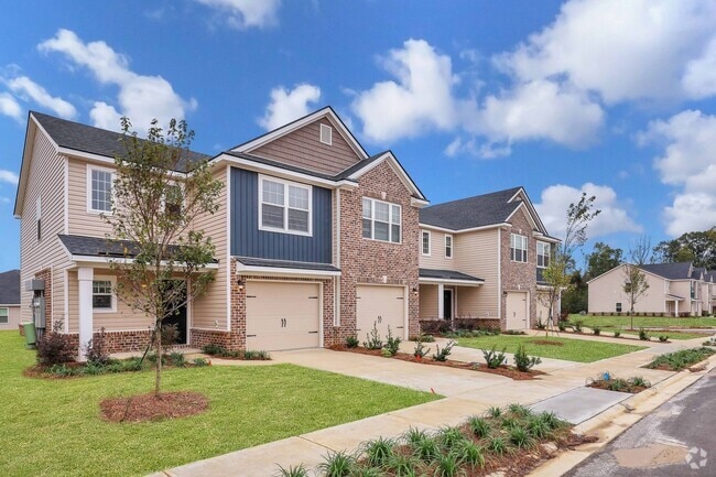 Building Photo - Hartford - Statesboro Townhomes