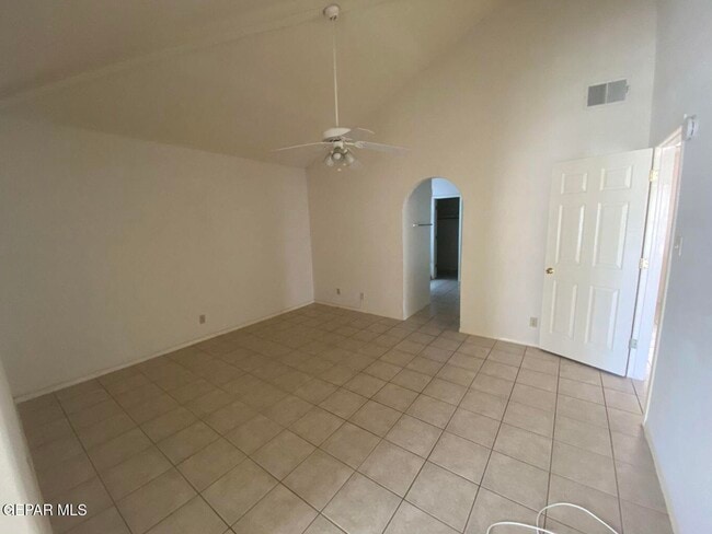 Photo - 12601 Meadow Gate Dr