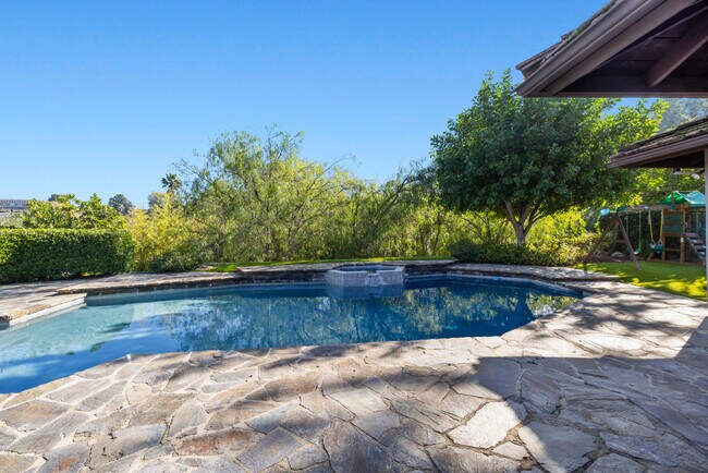 Photo - 17357 Quesan Pl