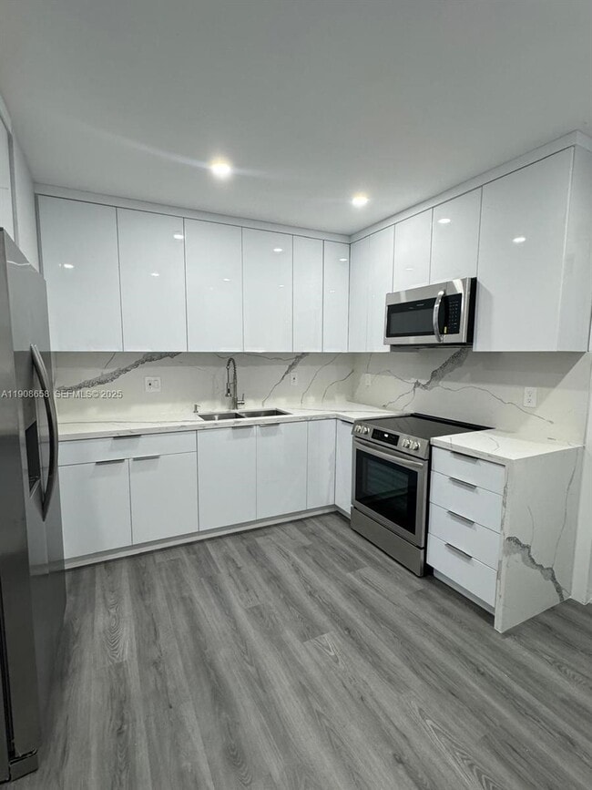 Photo - 1230 NW 70th St