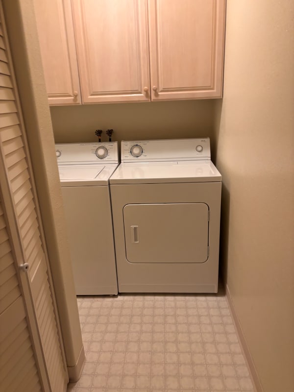 Photo - 285 Waldorf Pl