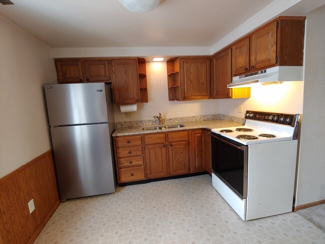 Photo - N50 W5616 Portland Rd Unidad N50 W5618 - UPPER