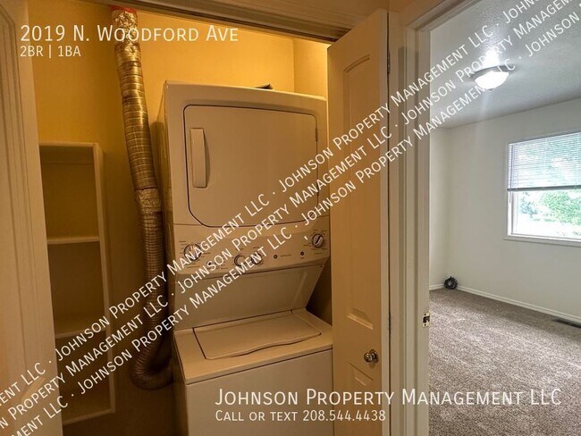 Photo - 2019 N Woodford Ave