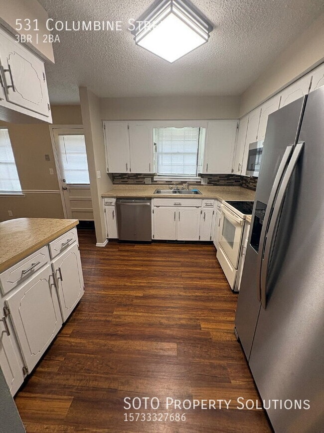 Photo - 531 Columbine St