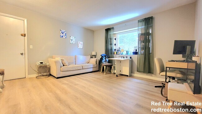 Photo - 200 Kelton St Unit A14