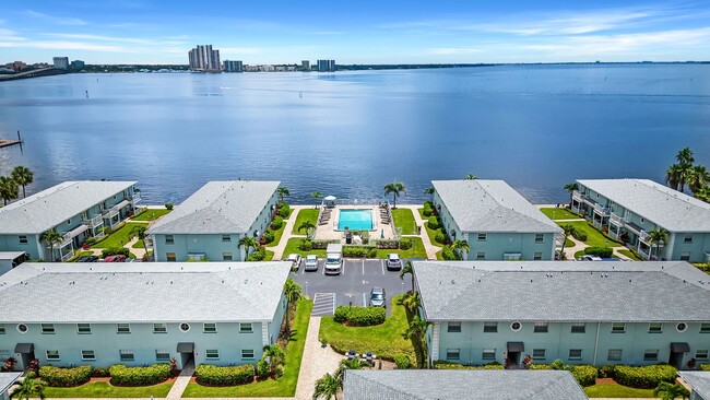 Palms at Waters Edge 3344-M6 - Palms at Waters Edge 3344-M6 Apartamento Unidad Palms at Waters Edge 3344 N. Key Dr. #M6