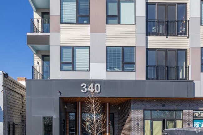 Legacy Apartments at Bremen Park