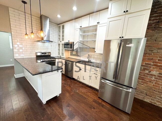 Photo - 2406 E Allegheny Ave