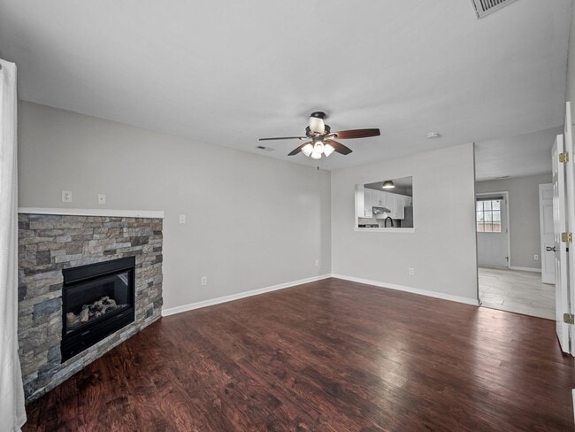 Photo - Welcome to Marsh Oaks!