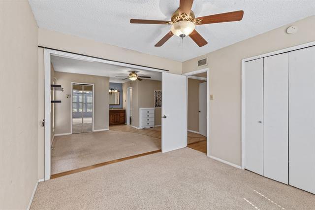 Photo - 801 Meadowlark Dr