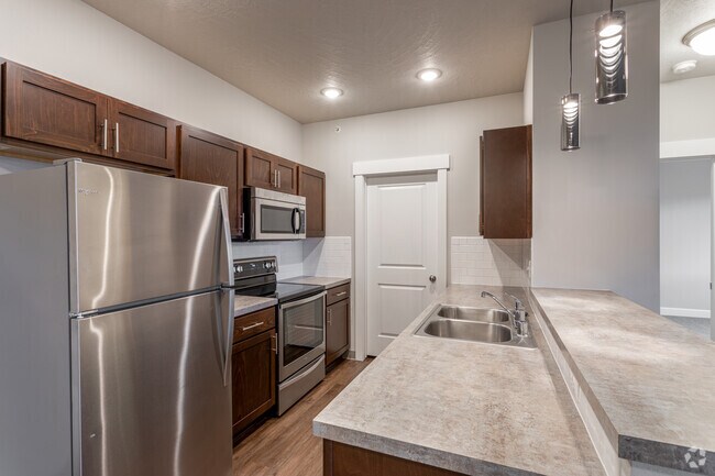 1BR, 1BA - 922 SF - Amarone - The Brix Apartments