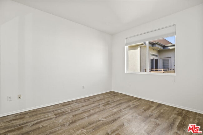 Photo - 13200 Pacific Promenade Unidad 419