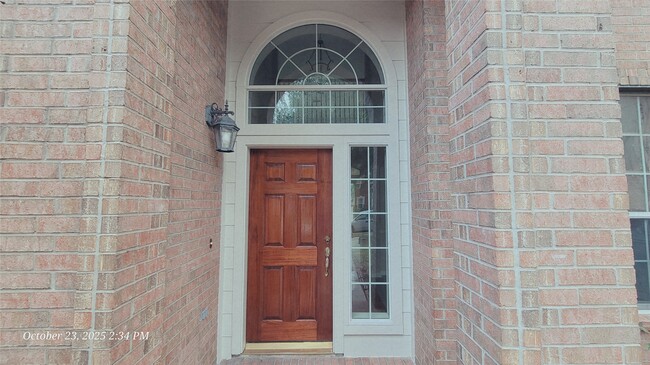 Photo - 2906 Humble Dr