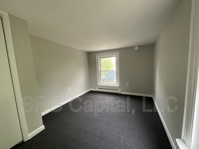 Photo - 38 N Franklin St