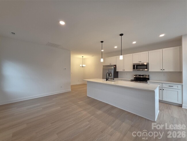 Photo - 420 S Shaver St