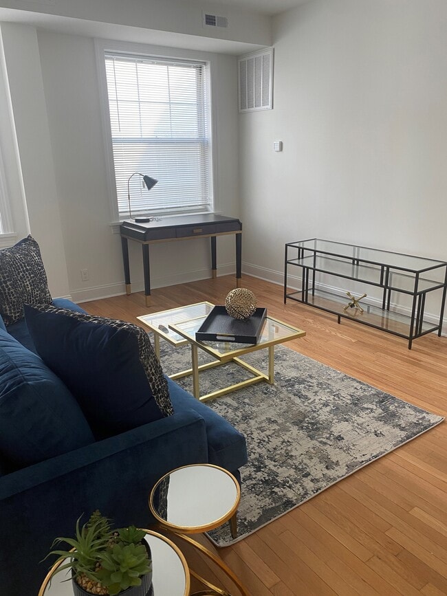 123-127 Summit Ave