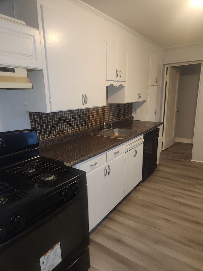 Building Photo - 234 Crescent Ave Unit 10 Rental