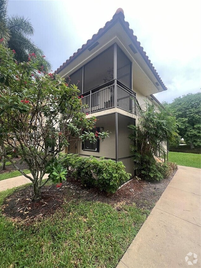 Building Photo - 440 Lakeview Dr Unit 104 Rental