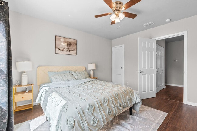 1004 E Powell Ave Unit SI ID1357996P