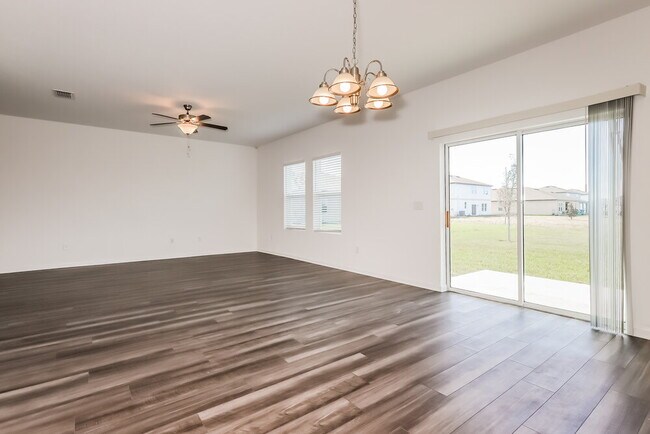 Photo - 442 Barrier Reef St Casa