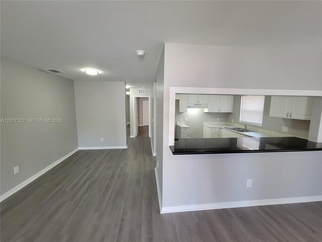 Photo - 1414 NW 8th Ave Unidad 1