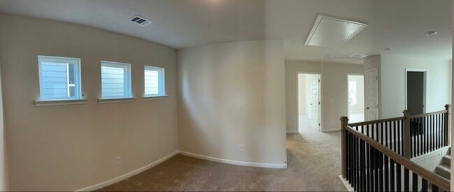 Photo - 60 Windover Wy