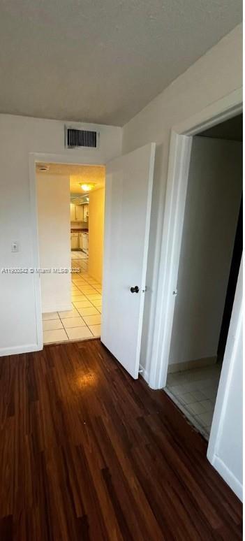 Photo - 18965 NW 62nd Ave Unidad 202
