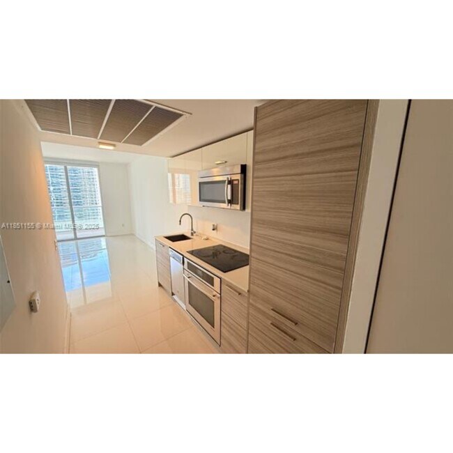 Photo - 1300 Brickell Bay Dr