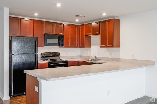2BR, 2BA - 1127SF