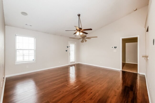 Photo - 1495 Egret Ln