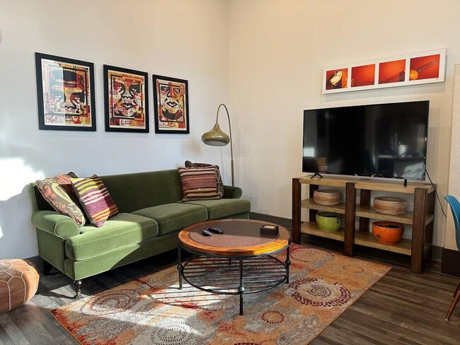 Photo - 350 East Ave Apartamento Unidad ID1094668P