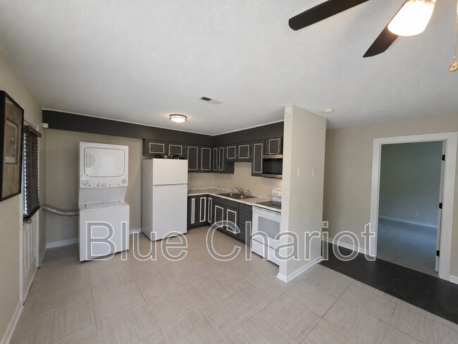 Photo - 2313 Fitzgerald Ave
