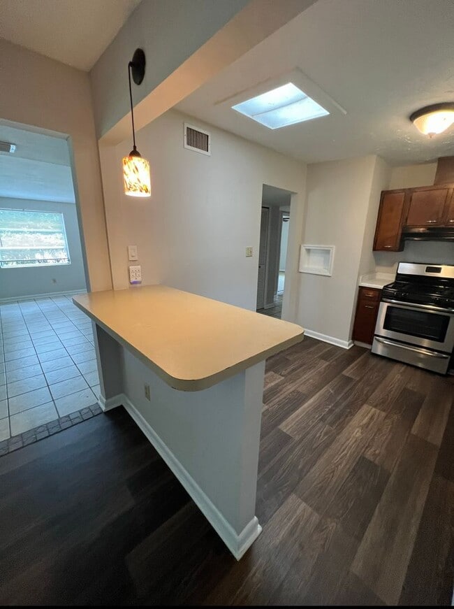 Photo - 2231 Belle Vue Way