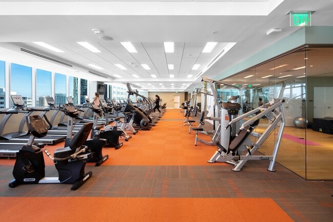 Photo - Panorama Tower