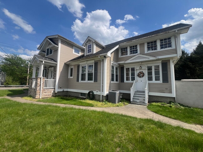 605 Piermont Ave - 605 Piermont Ave Apartments Unit B