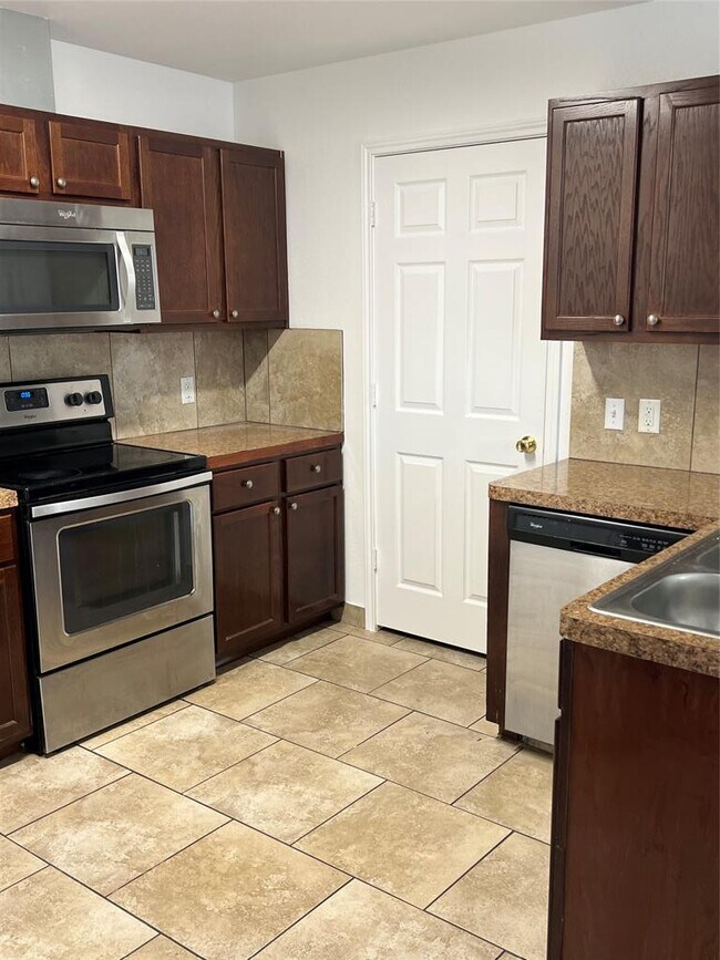 Photo - 1038 Trail Driver Cove