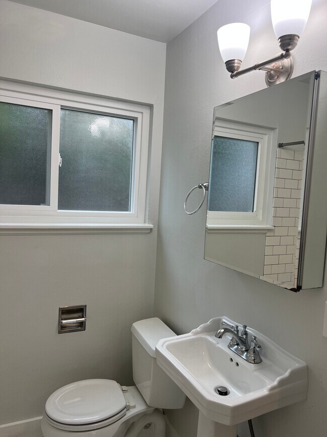 Photo - Collins Court