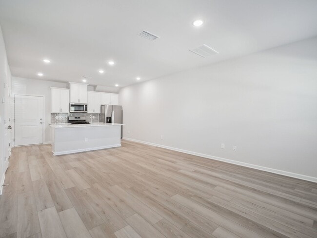 Photo - 710 Southland Dr