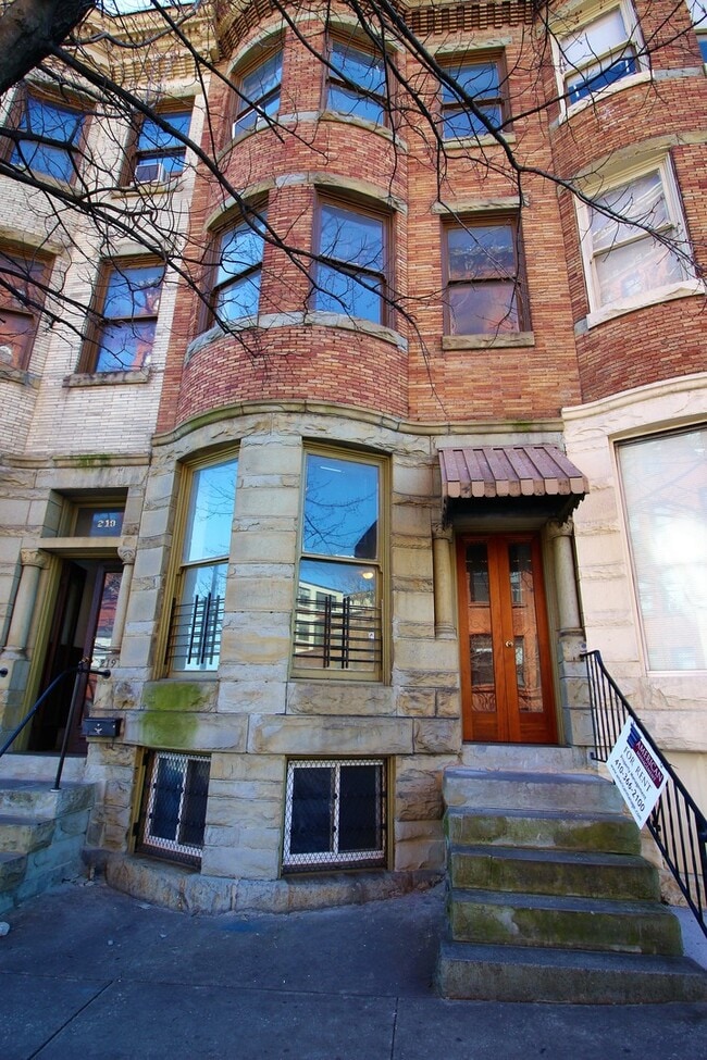 Building Photo - 217 E Preston St Unit 217 Rental