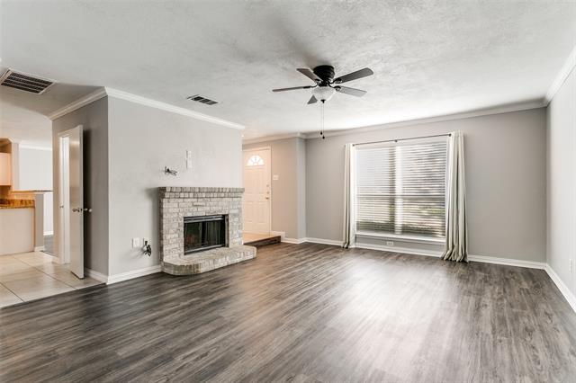 Photo - 1728 Creekpoint Dr