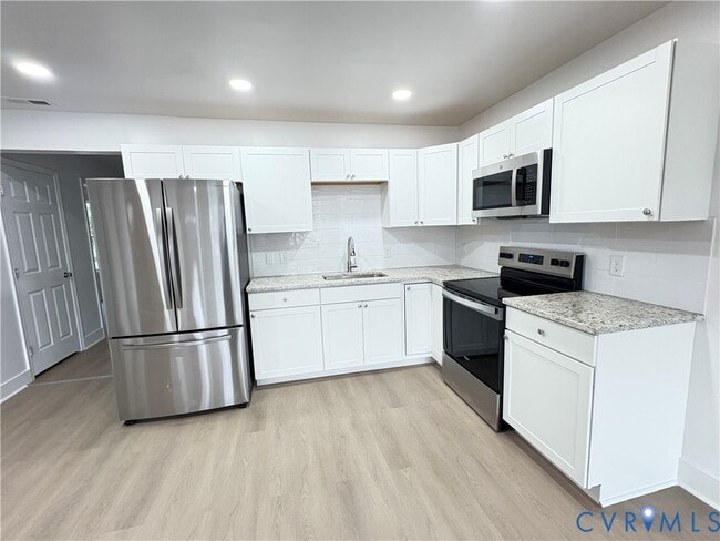 Photo - 321 St Mark St