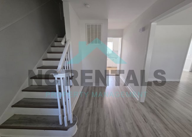 Photo - 2300 Carlford Rd