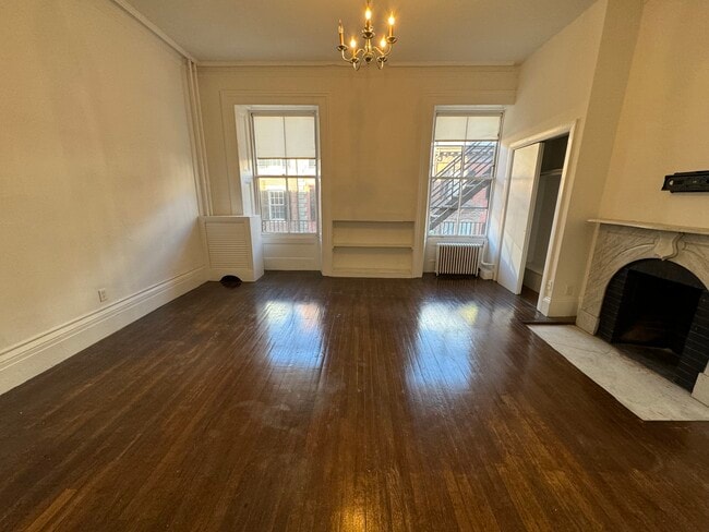 Building Photo - 24 Mt Vernon St