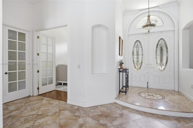 Photo - 20401 SW 48th Pl