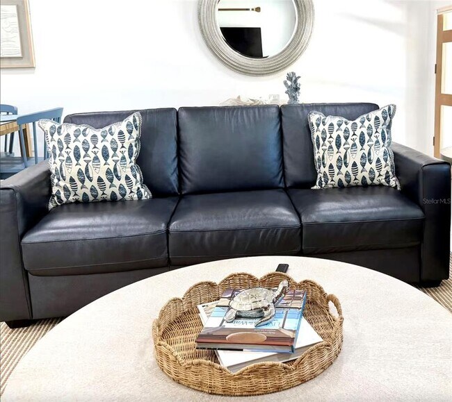 Photo - 2238 Clematis St