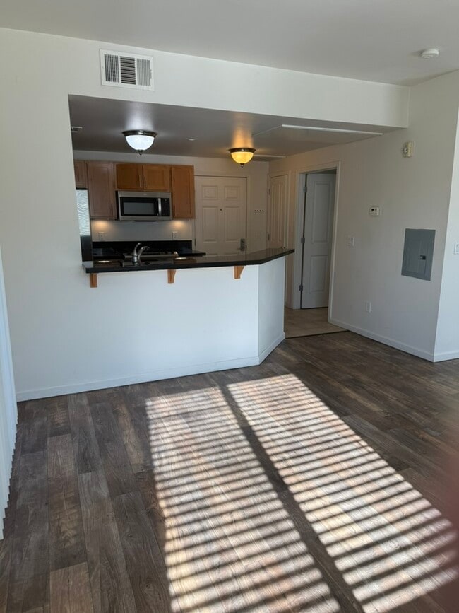 Photo - 1450 Idlewild Dr