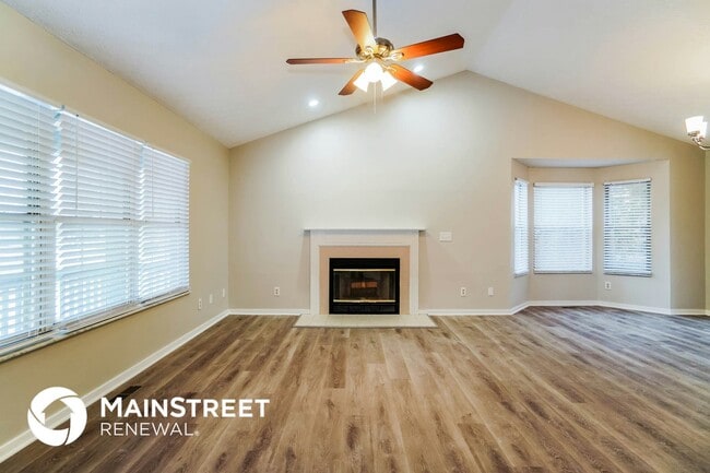 Photo - 181 Lexington Blvd