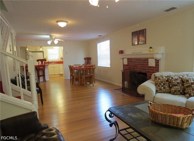 Photo - 2704 Second St